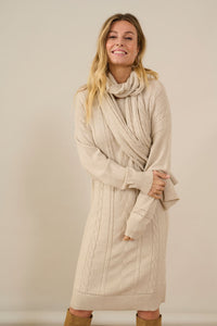 CREAM Dela knit scarf