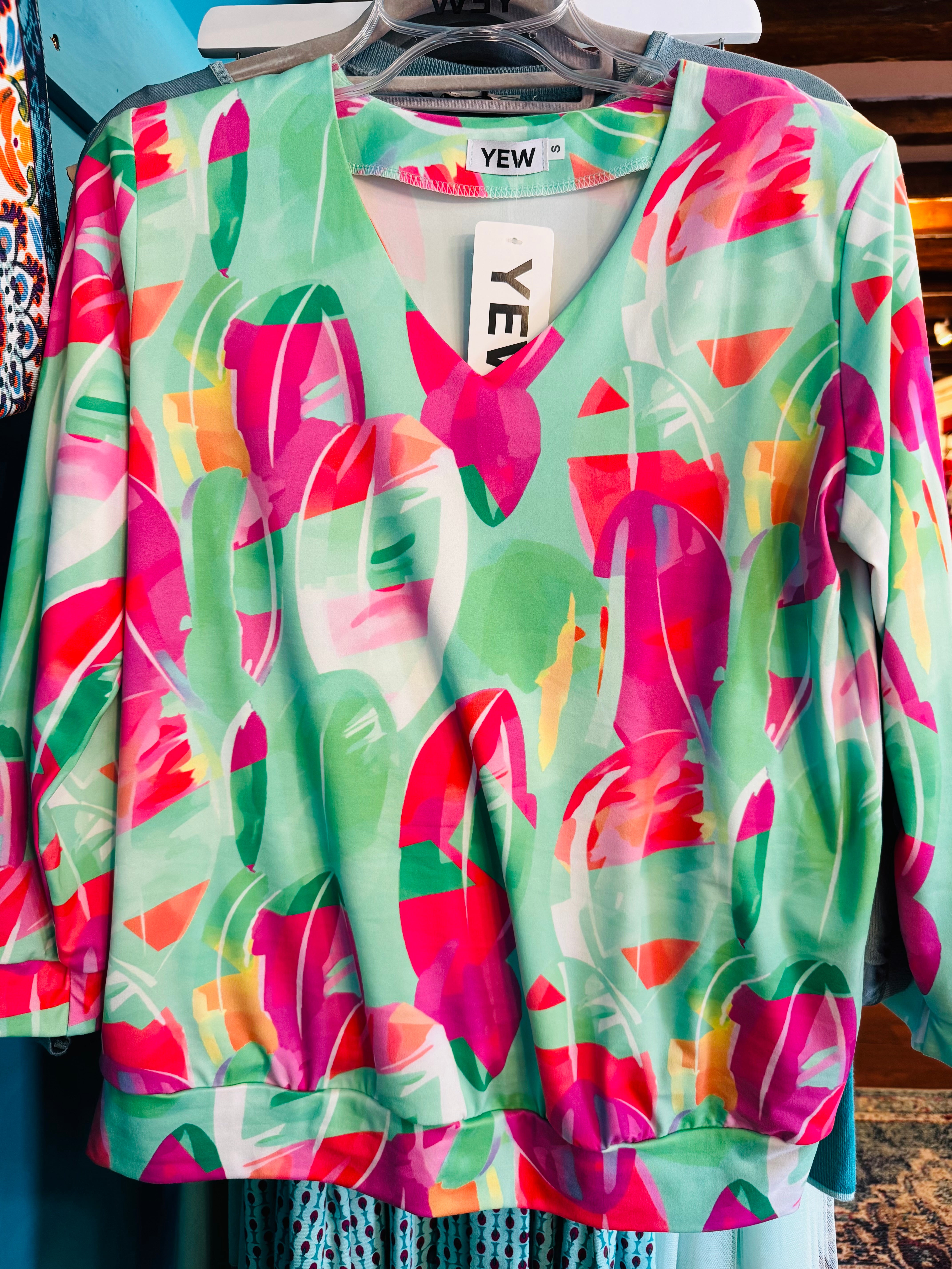 Yew Band top Green & pink