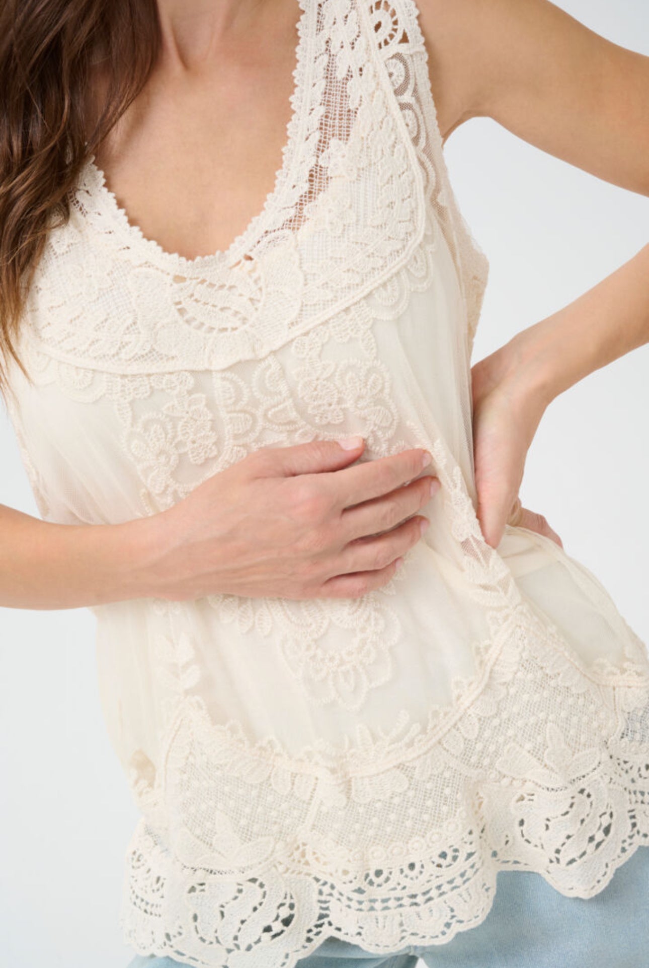 CREAM Lua vintage lace top