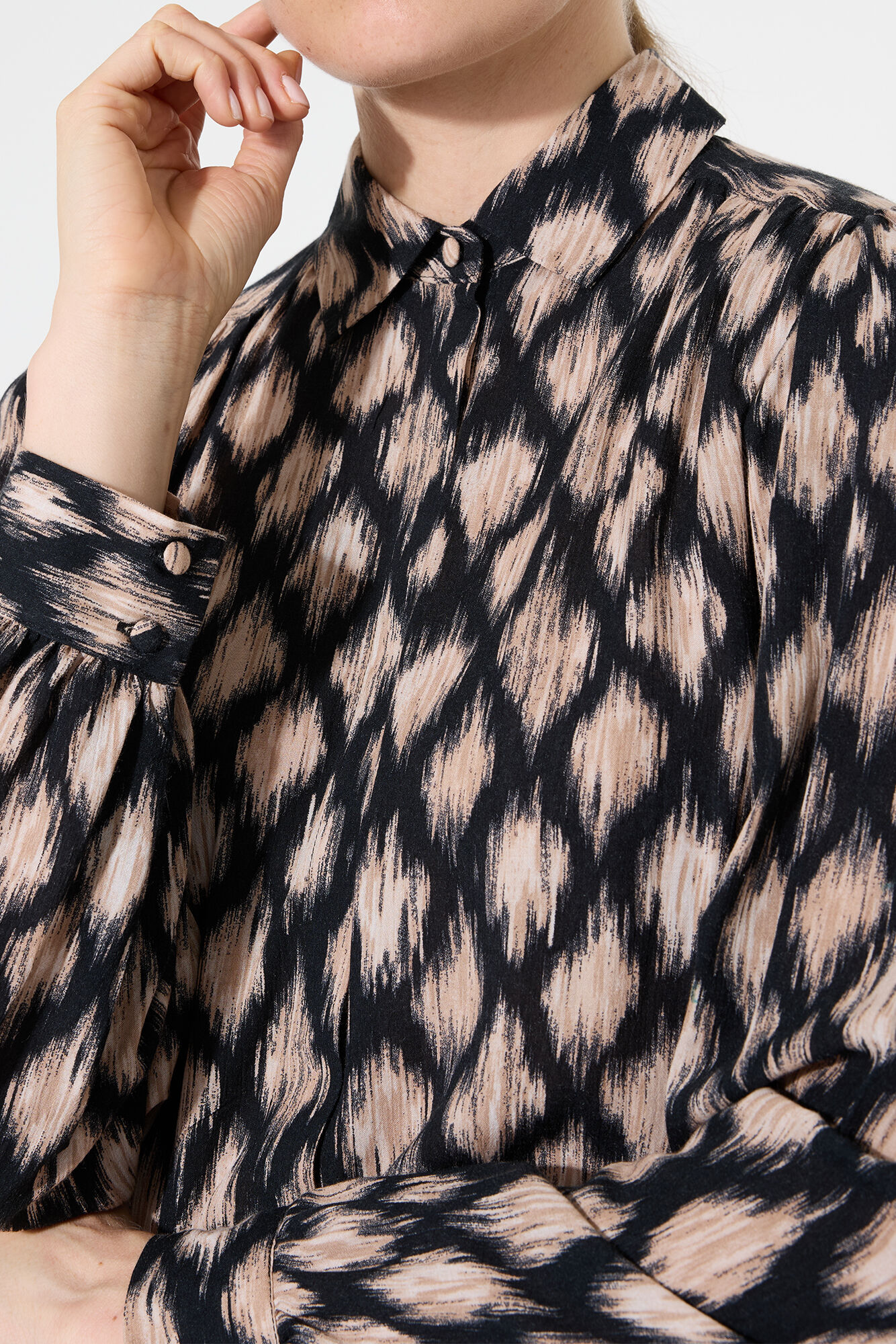 Garcia Black Cream Shirt
