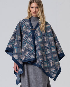 Surkana print poncho with Pin