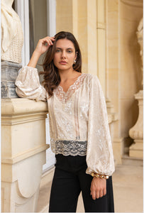 Choklate Catherine Lace Champage Top