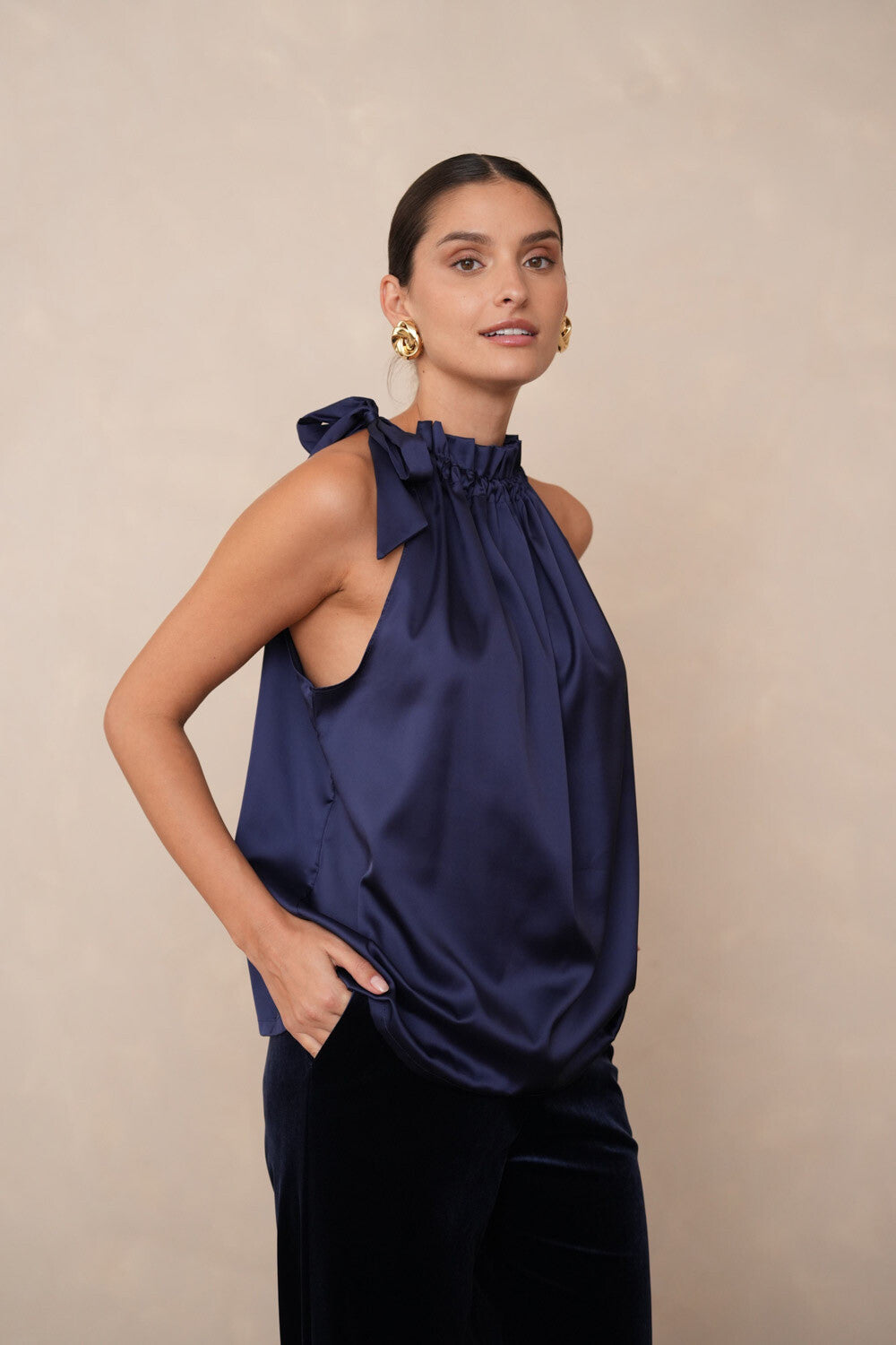 Choklate satin top with bow - Navy