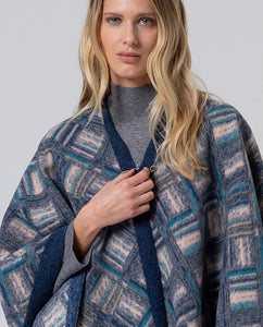 Surkana print poncho with Pin