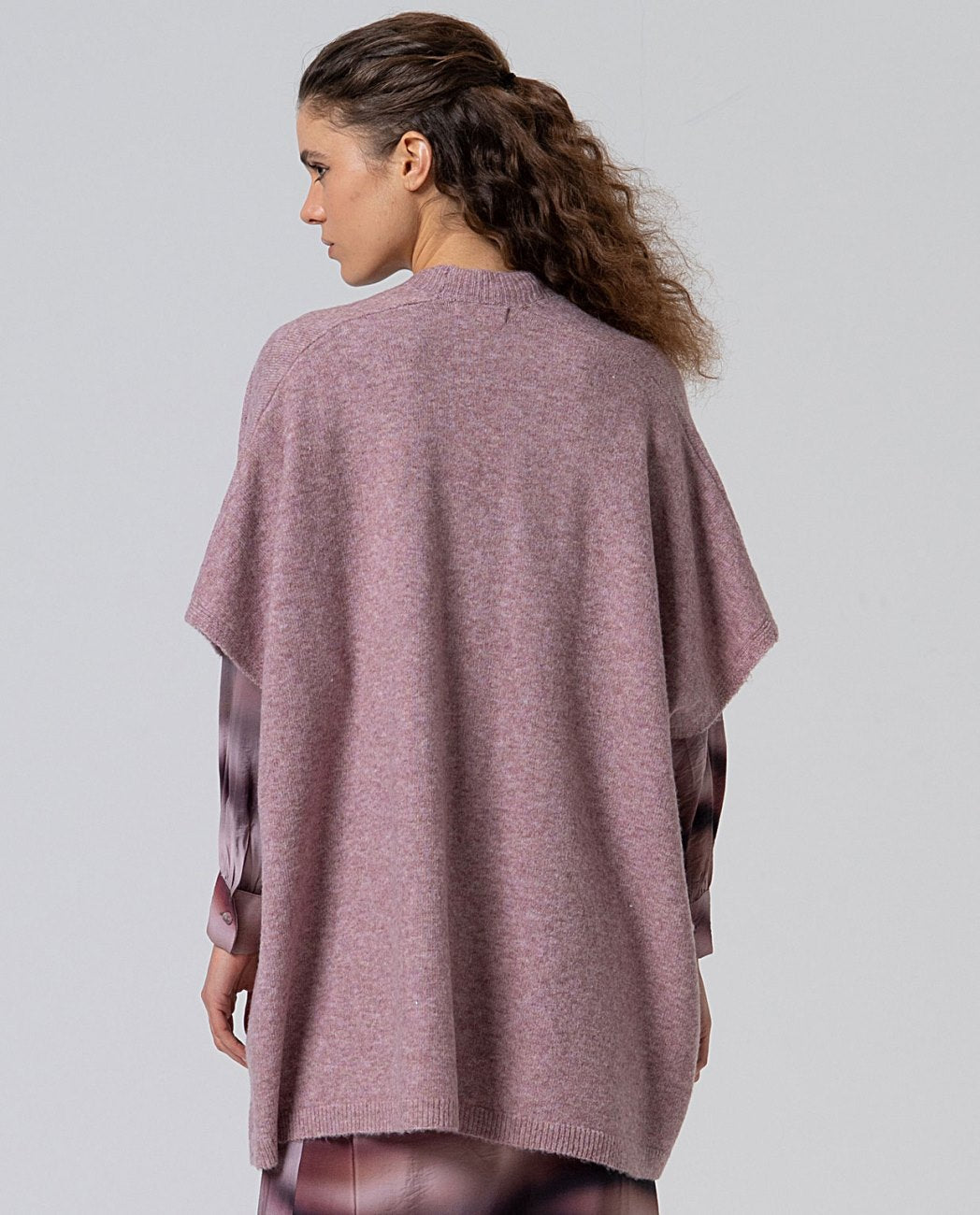 Surkana Dusky pink cardi/poncho