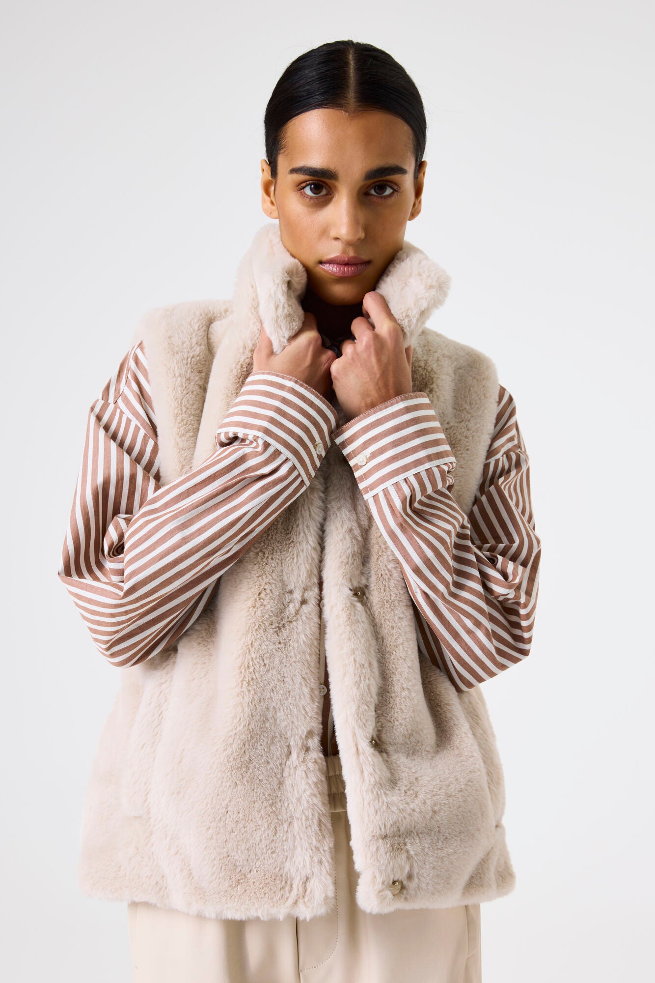 Garcia Faux Fur Gilet Jacket