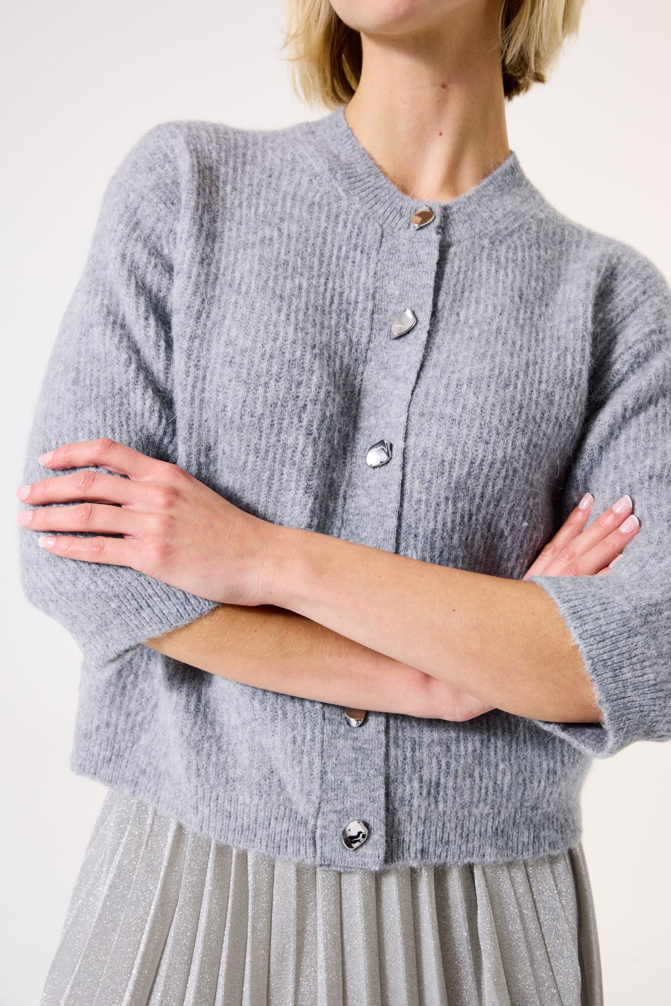 Garcia Grey Cardi button detail