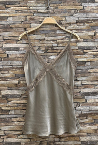 Choklate lace camisole taupe