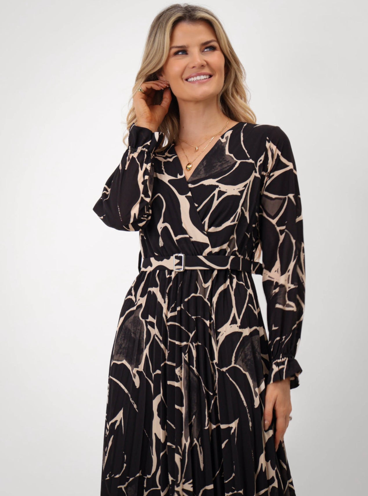 Kate & Pippa Positano dress black