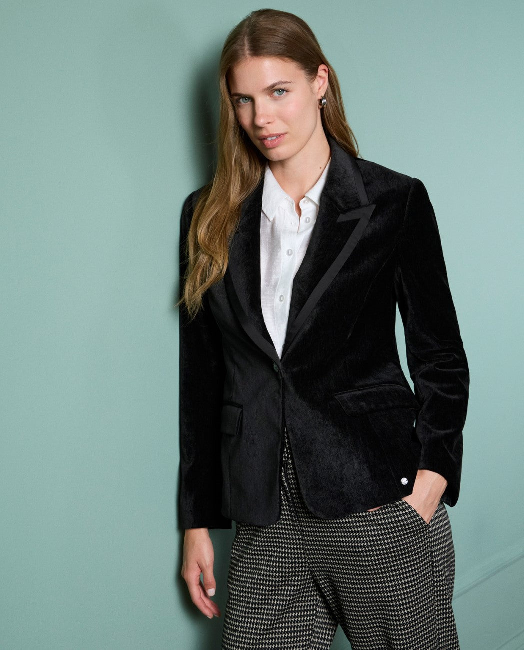 Surkana Livio Velvet Jacket