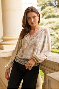 Choklate Catherine Lace Champage Top